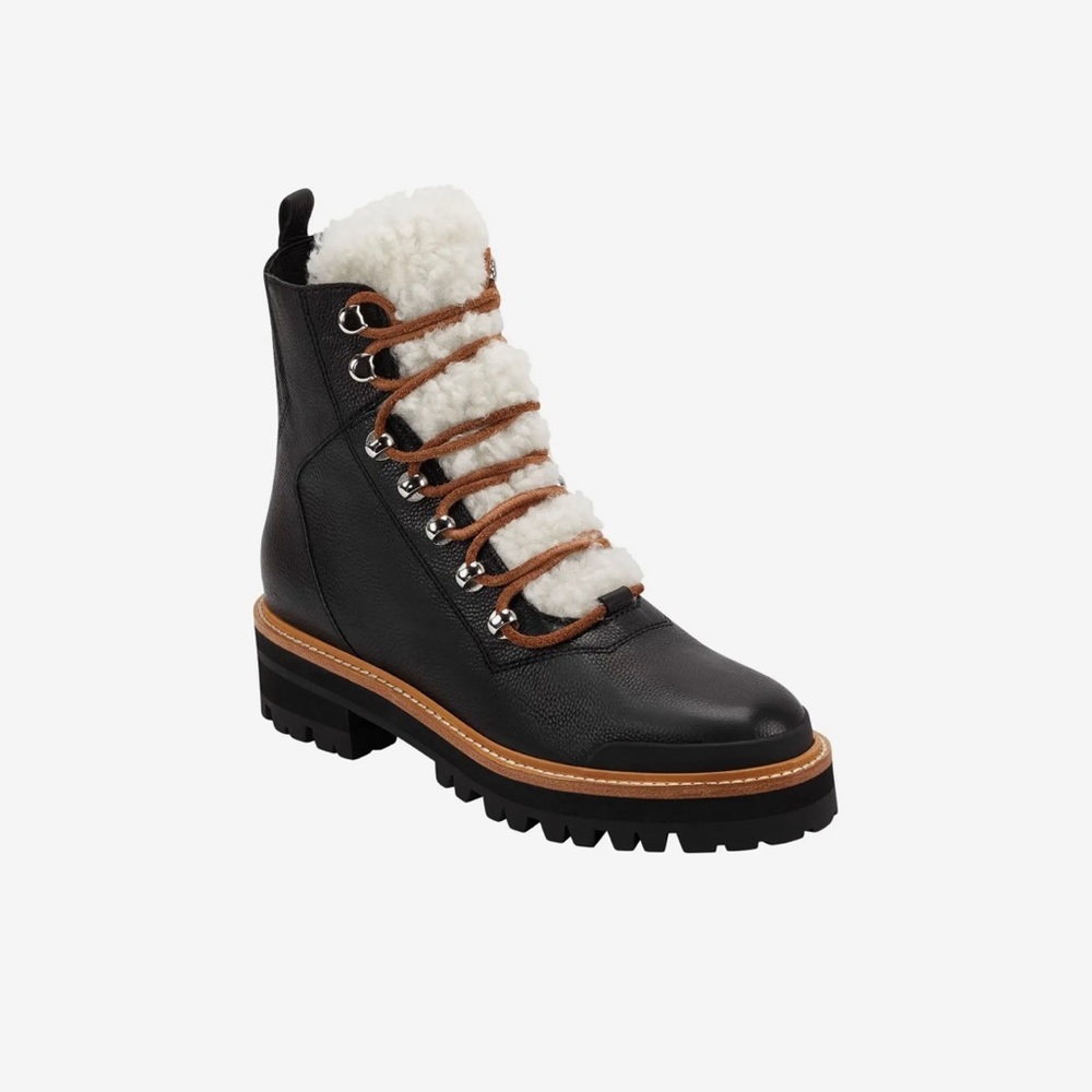 Marc Fisher Izzie Shearling Hiker. 9.5B. Gently worn. Black shoe laces included.
